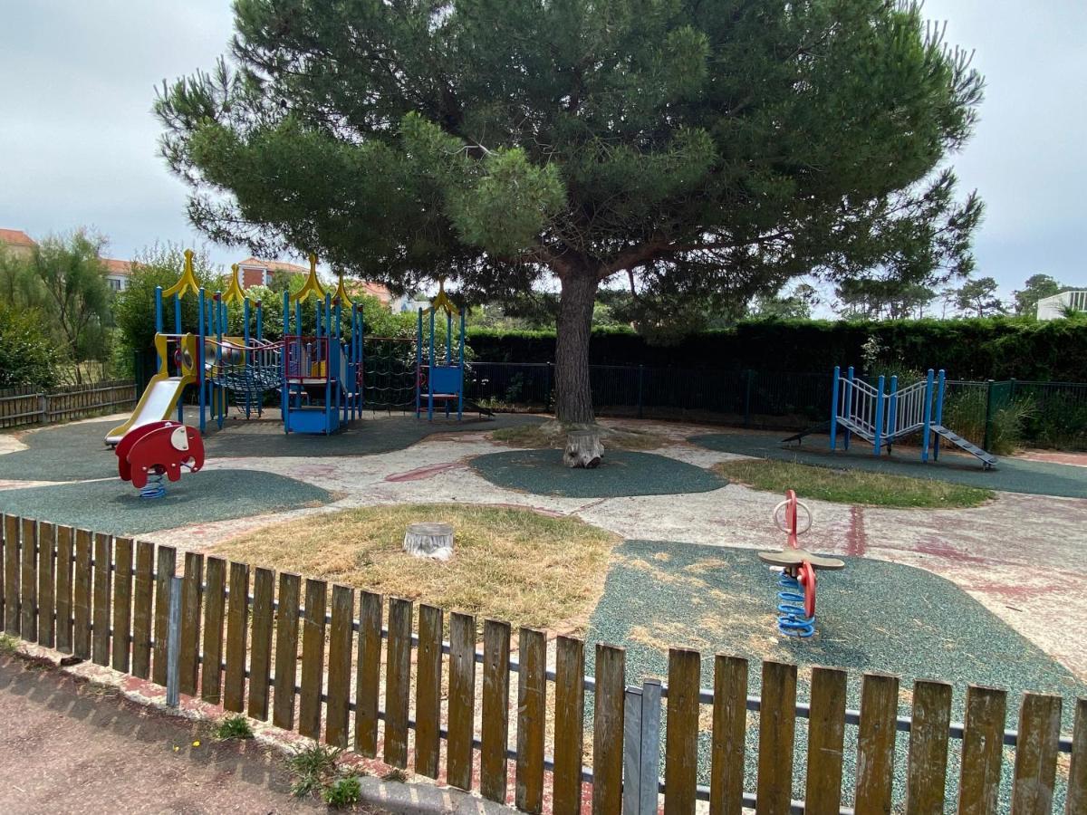 Appartement Dans Residence - Port Bourgenay Talmont Saint Hilaire Vendee 2 Exterior foto